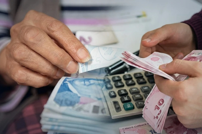 Milyonlarca emekliyi etkileyecek! Kök maaşlar değişiyor