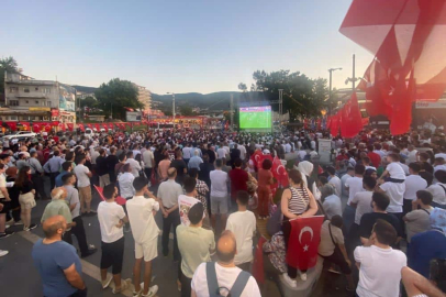 Mudanya’da Dünya Kupası coşkusu: Maç Mütareke Meydanı’nda izlenecek