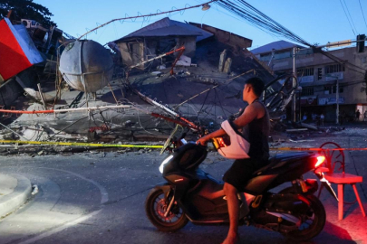 Filipinler'de meydana gelen 7,8 büyüklüğündeki depremde ölü sayısı 45'e yükseldi