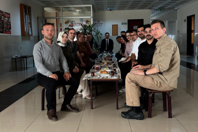 Karacabey Adliyesi’ne sabah en erken gelen personele sürpriz kahvaltı