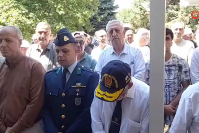 Bursa'da Kıbrıs gazisi son yolculuğuna uğurlandı