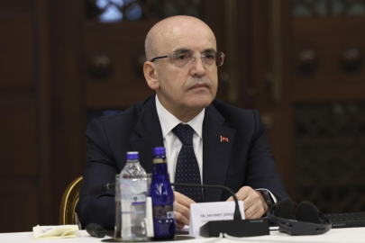 Bakan Şimşek: Türkiye'yi üretim merkezi haline getirmek için çalışıyoruz