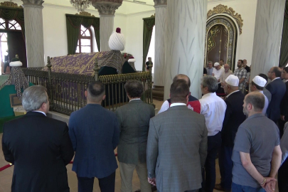 Bursa'da Sultan 1. Murad Hüdavendigar Han dualarla anıldı