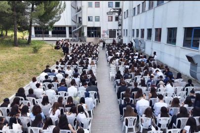 Bursa'nın en iyi liselerinin öğrencileri çalıştayda buluştu