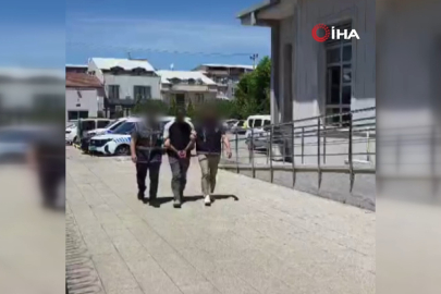 Bursa'da aranan 4 firari yakalandı