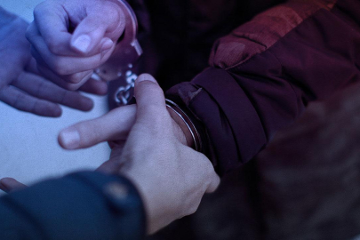 İstanbul Havalimanı'nda hanutçuluk yapan 21 zanlı yakalandı