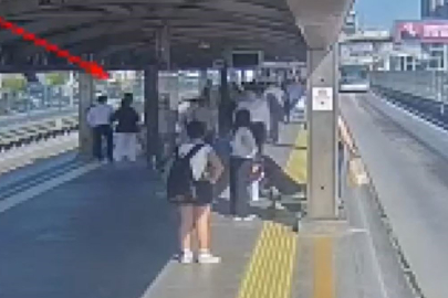 Metrobüs durağında bıçaklı saldırı: 1 ölü
