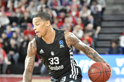 TOFAŞ, ABD'li basketbolcu Shavar Reynolds'ı kadrosuna kattı