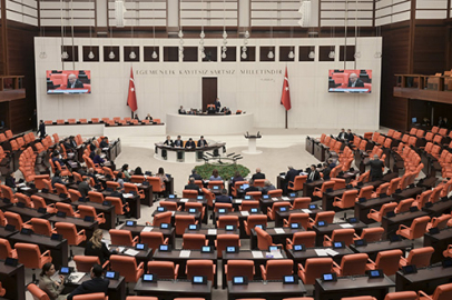 Özgür Özel'in de aralarında olduğu 12 vekil için 14 yeni dosya TBMM'de
