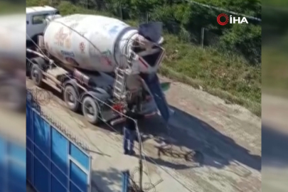 Vatandaşlar belediyeden umudu kesti: Para verip beton döktüler