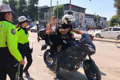 Sınava 1 dakika kala polis yetiştirdi